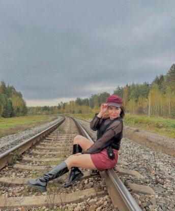 Со мной ты прочувствуешь настоящее наслаждение. Я располагаю не только красивым и ухоженным телом, но и горячими фантазиями. Мои услуги откроют для тебя новую грань наслаждения. Умею быть страстной и нежной одновременно. Гарантирую полное удовлетворение и душевное насыщение. У меня ты сможешь расслабиться и забыть о проблемах. Открой для себя новый мир наслаждения в Москве. Звони! ❤️😘 Любуша